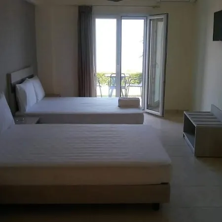 Afitos Beach Apartments * Afytos