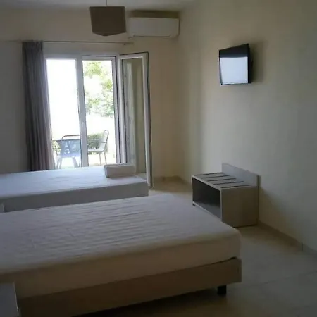 Afitos Beach Apartments Afytos